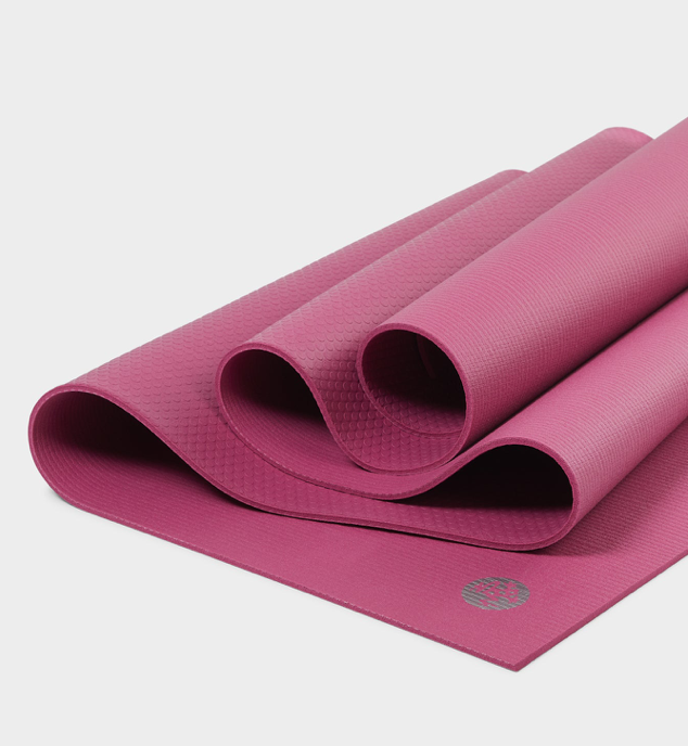 Manduka PROLITE® Yoga Mat 4.7mm — black cat yoga